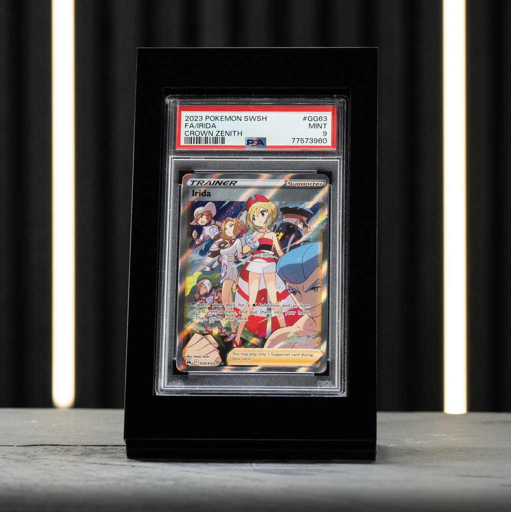 Basic Black Cardholder – schwarzer Kartenhalter für Sammelkarten Pokemon TCG | CollectnFrame